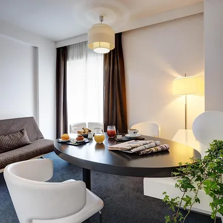 Ih Z3 Hotel 4*